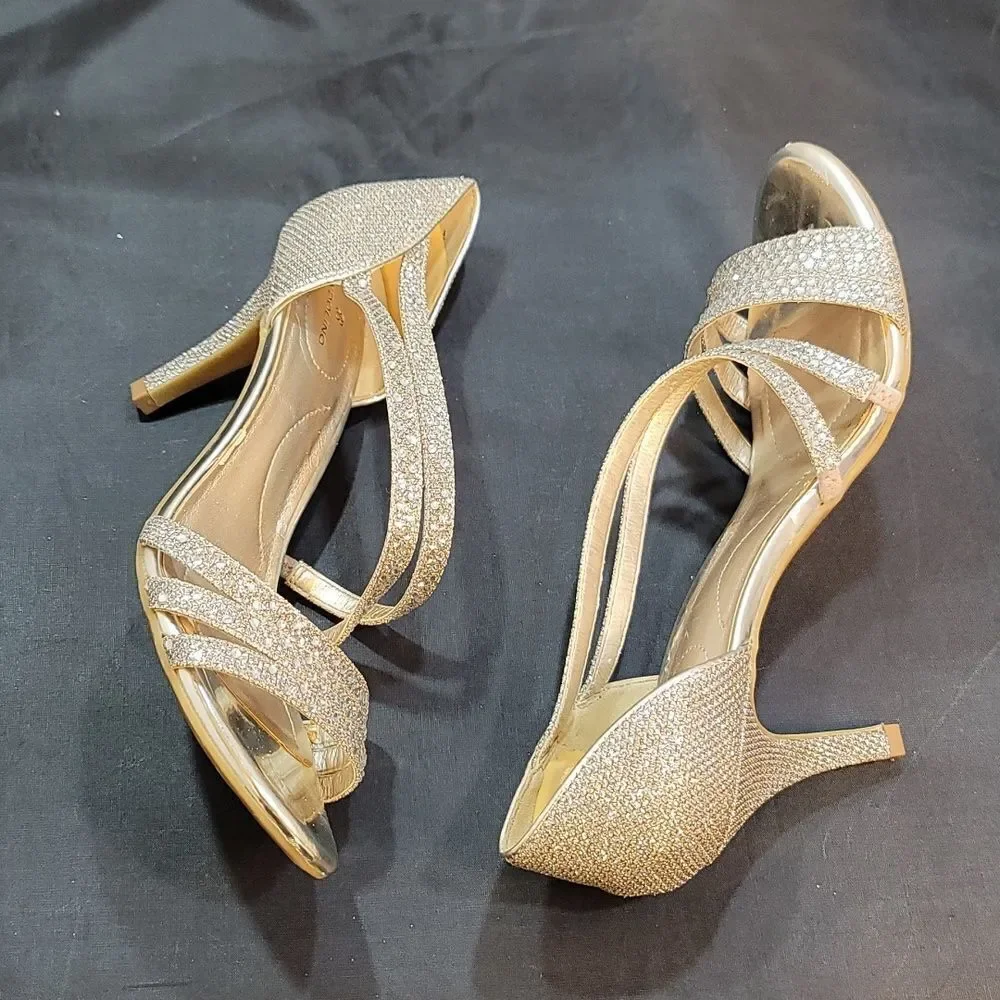 BANDOLINO JEWEL STUDDED ROUND OPEN-TOE HEEL SANDAL